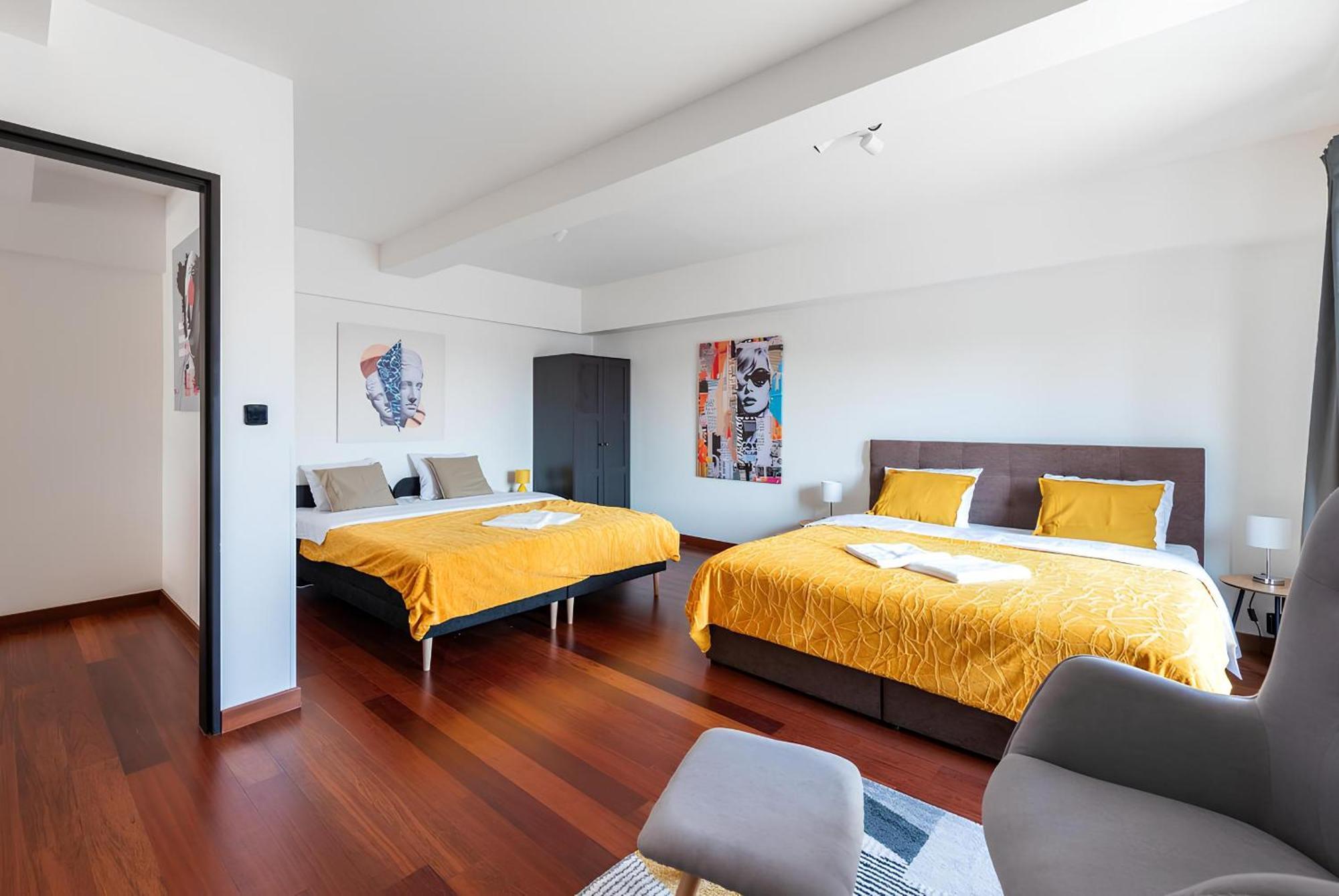 Apartments With Large Balcony, Parking Praga Exterior foto