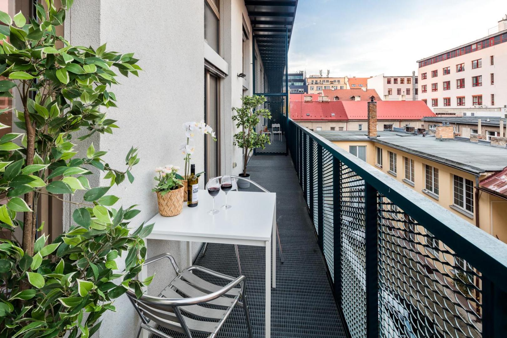 Apartments With Large Balcony, Parking Praga Exterior foto