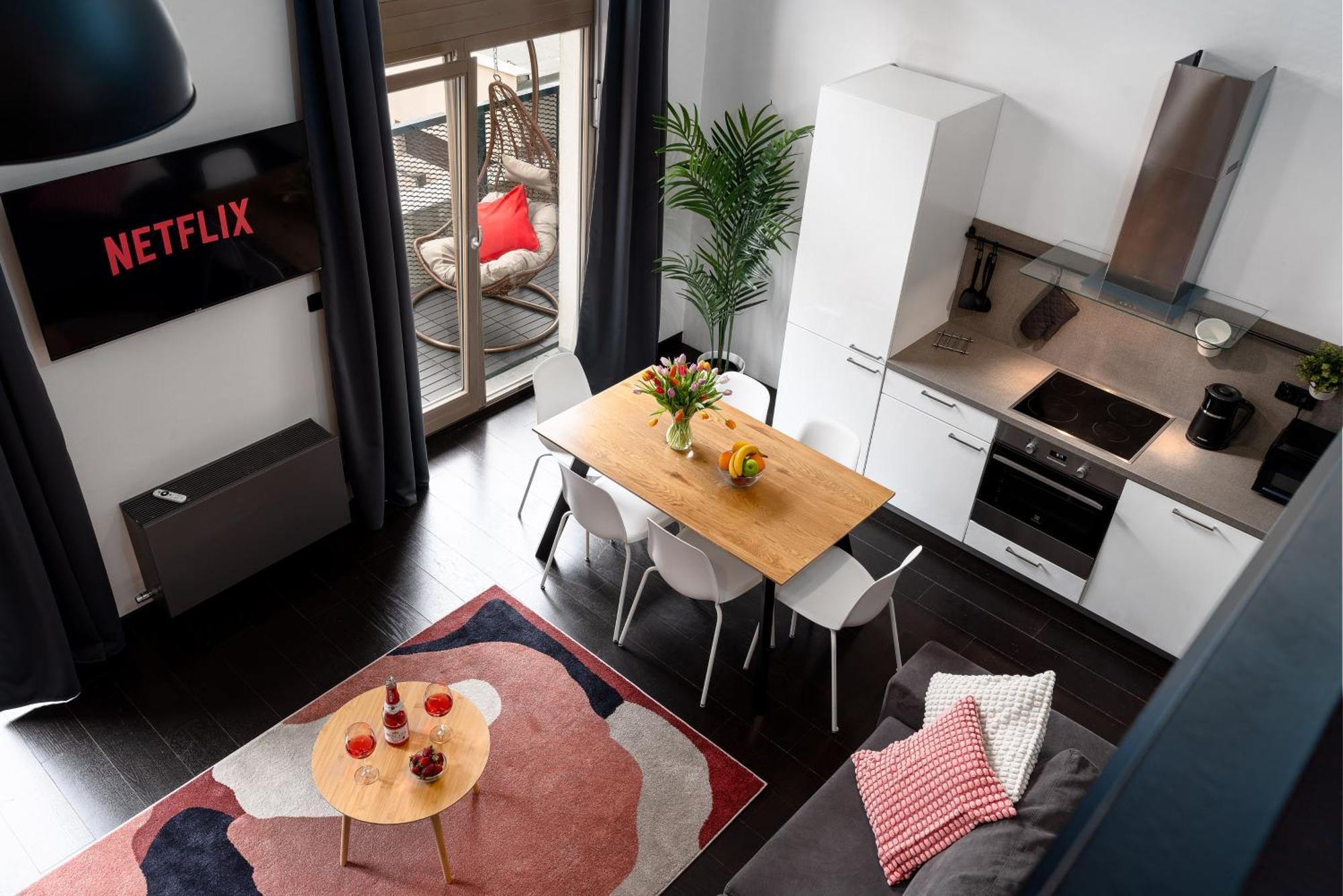 Apartments With Large Balcony, Parking Praga Exterior foto